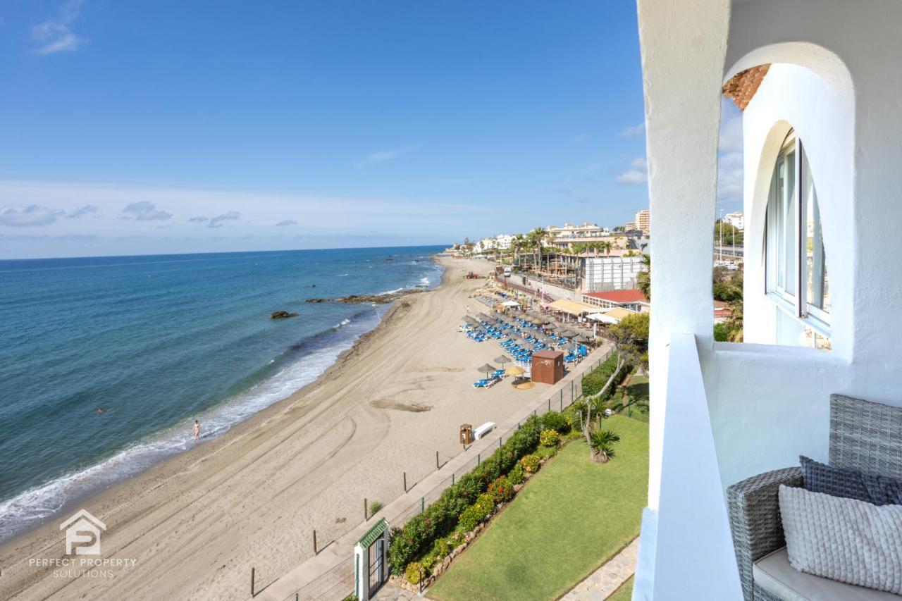 Apartment Aguamarina On The Beach Front Malaga Zewnętrze zdjęcie