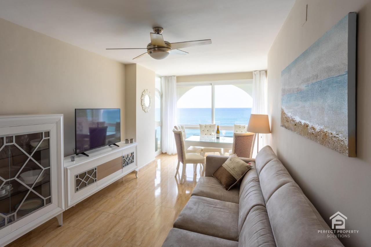 Apartment Aguamarina On The Beach Front Malaga Zewnętrze zdjęcie
