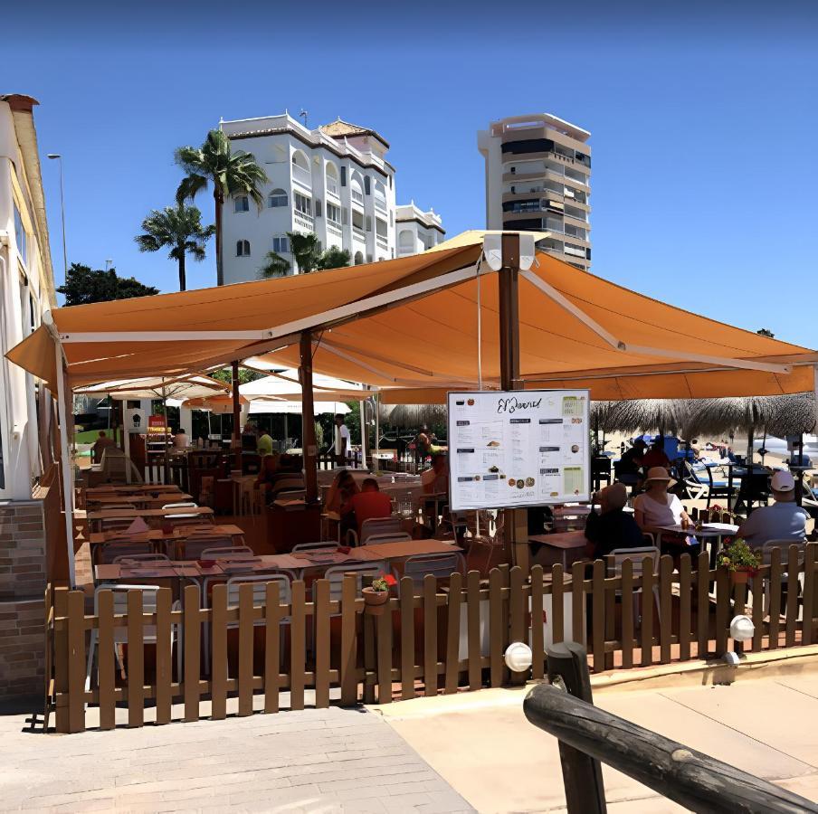 Apartment Aguamarina On The Beach Front Malaga Zewnętrze zdjęcie